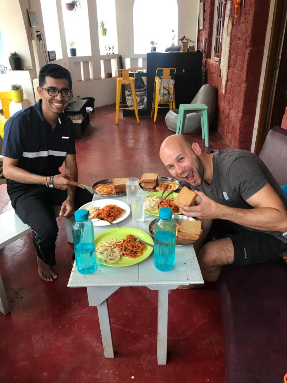 קלנגוטה Aerostel - Backpacker'S Hostel In Goa מראה חיצוני תמונה